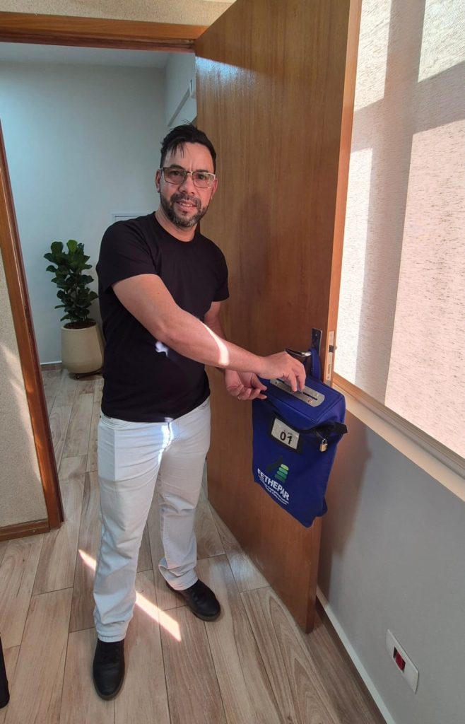 trabalhadores-votando-sindehtur-campo-mourao